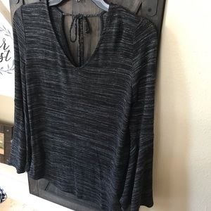 NWOT - LOFT tie back top